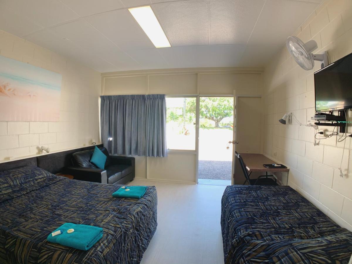 Tropical City Motor Inn Эр Экстерьер фото